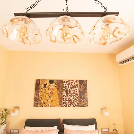 Villa Nymfes *